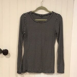 Cable and gauge soft long sleeve striped tee shirt